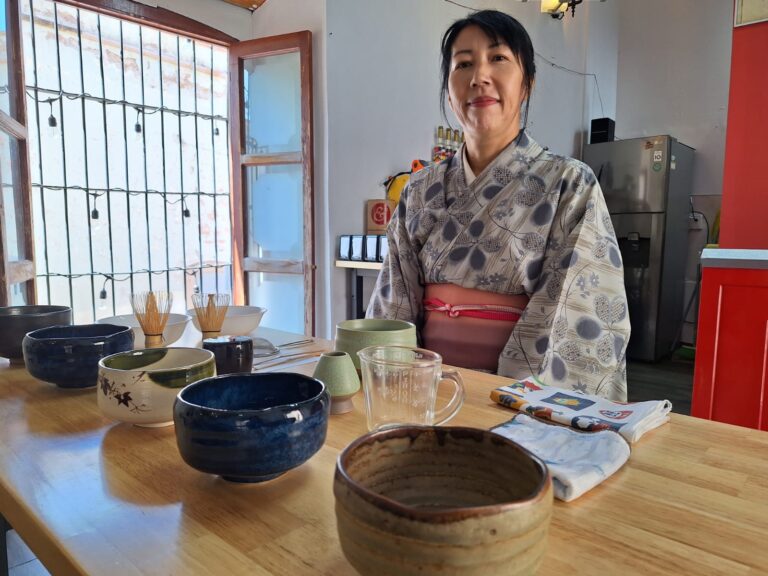 Muestra Yukiko Tasaka ceremonia del té