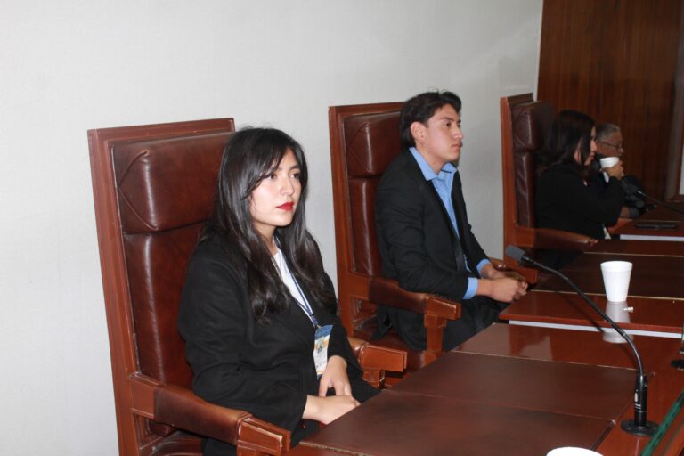 Realizan Primer Parlamento Juvenil en Congreso