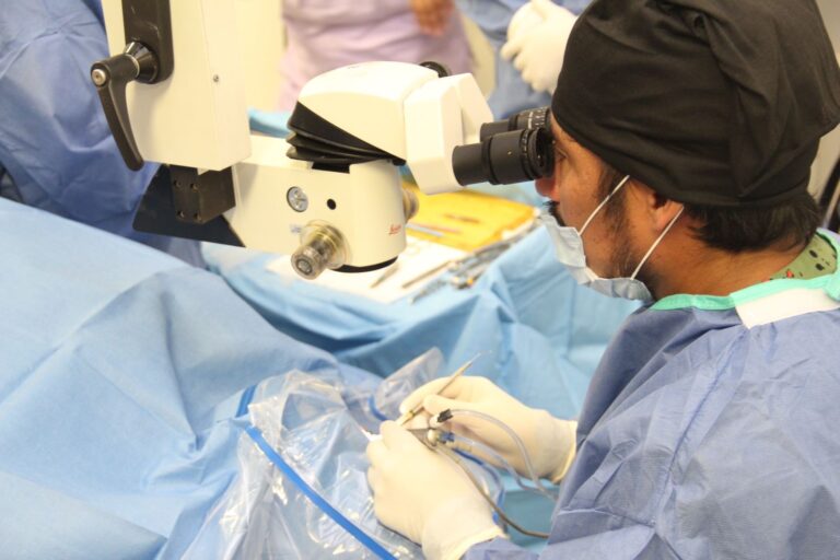 Trasladan a pacientes por falta de especialistas en ISSSTE