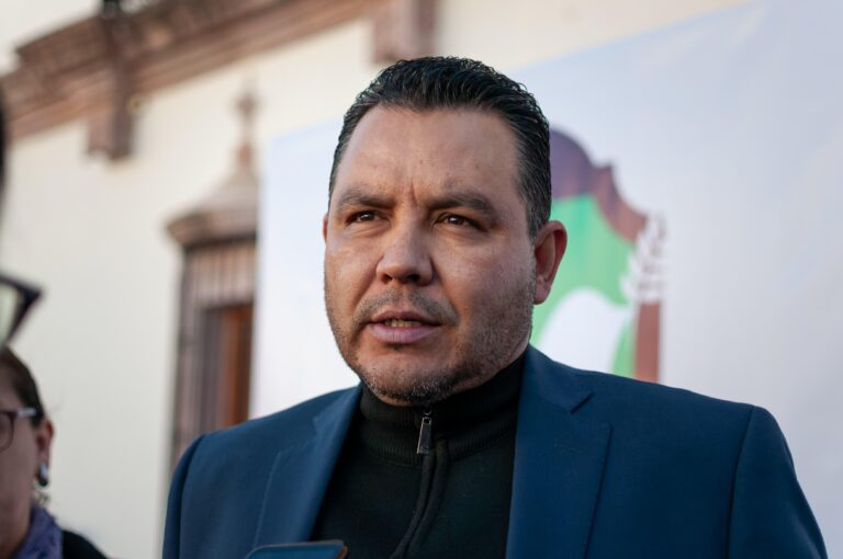 Investigan presunto abuso sexual en primaria Ford