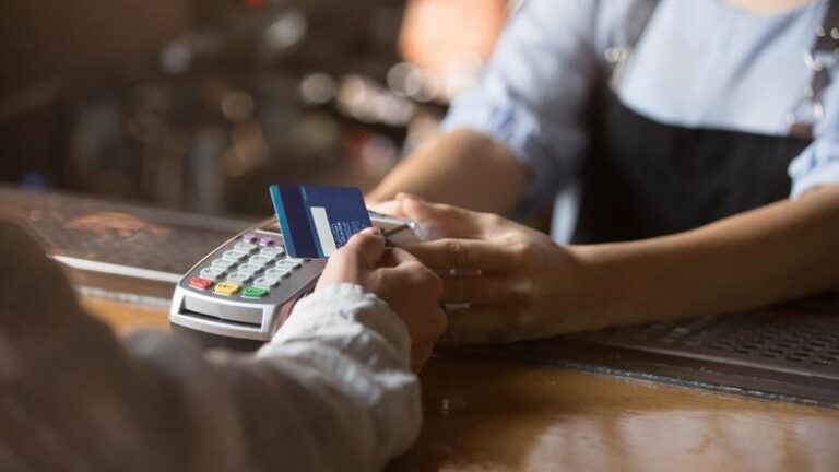 Cómo usar terminales bancarias: guía completa para manejar pagos con seguridad