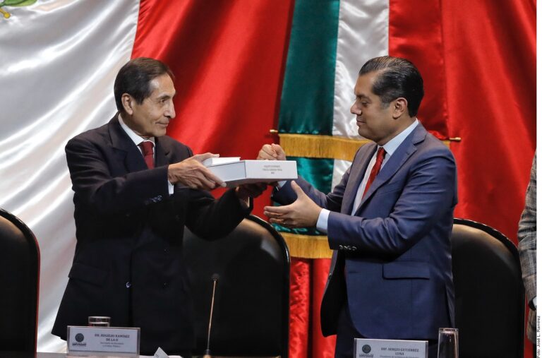 Entrega SHCP a Cámara de Diputados Paquete Económico 2025