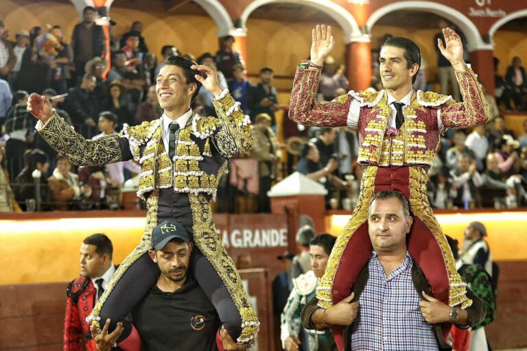 Gran tarde de El Calita y Sergio Flores en la Feria de Tlaxcala