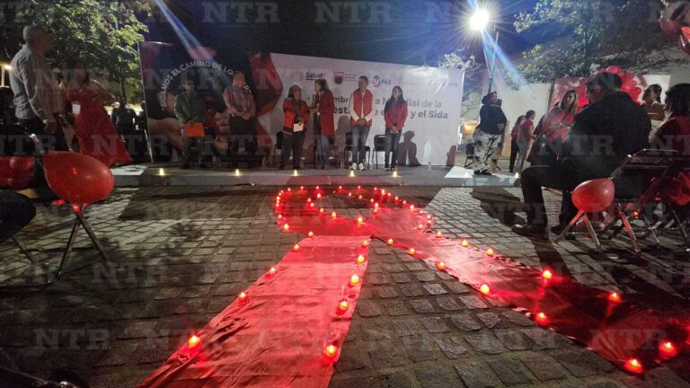 Marchan por Día Mundial de la Respuesta ante el VIH-SIDA