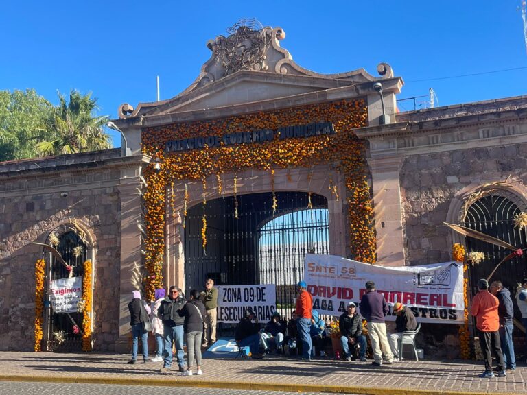 Sigue el paro magisterial, pese a primer abono a docentes