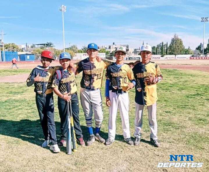 Beisbolistas de Tacoaleche brillan en juego de estrellas
