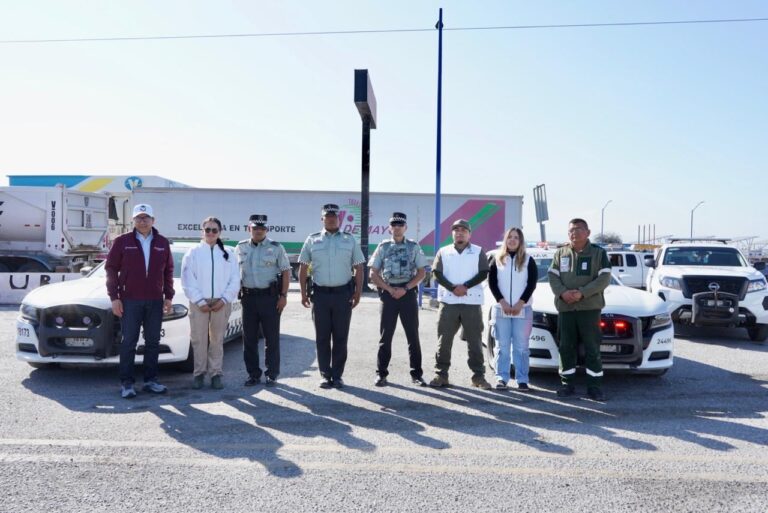 Participan 400 paisanos en Operativo Vehículo en Caravana por La Paz