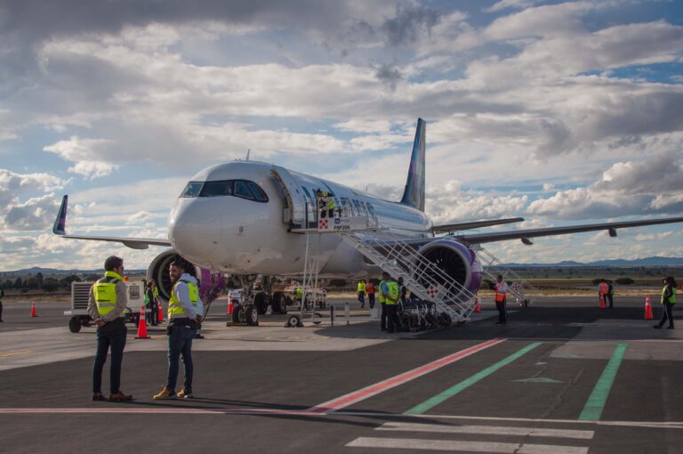 Reconocen baja afluencia en aeropuerto