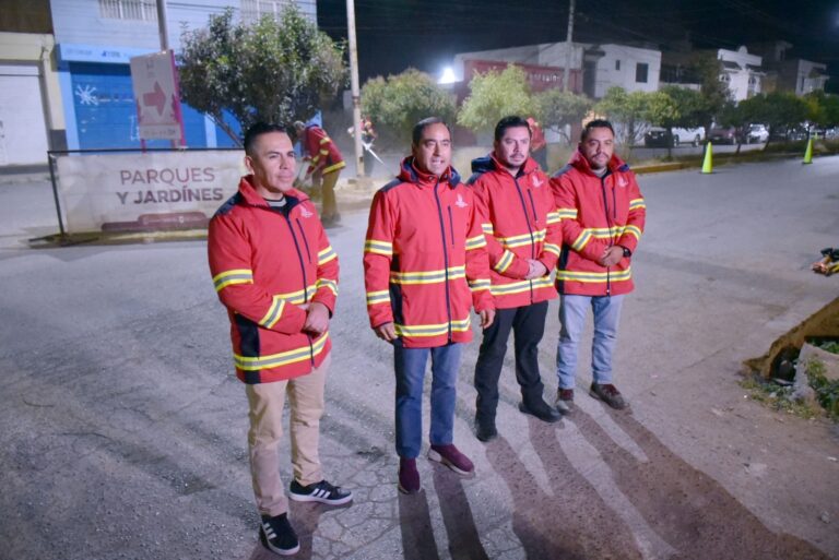 Supervisa José Saldívar jornada de limpieza en avenida barones