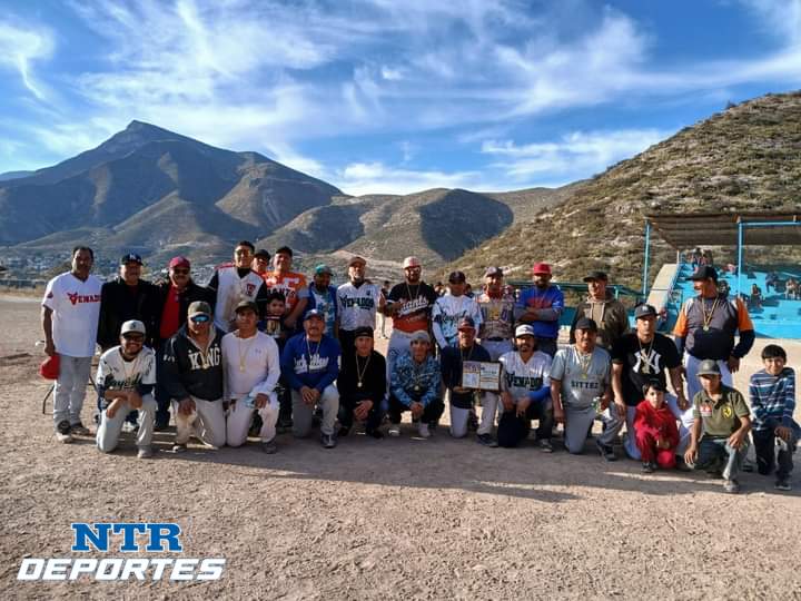 Tuzos Zapatería se corona campeón en la Liga Municipal de Béisbol