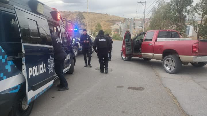 Atropellan a policía de la PEP en San Simón