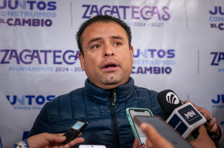 Acusa Varela “cacería de brujas”
