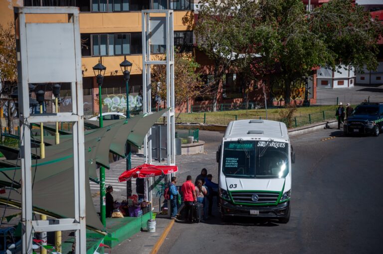 Buscan frenar aumento al pasaje