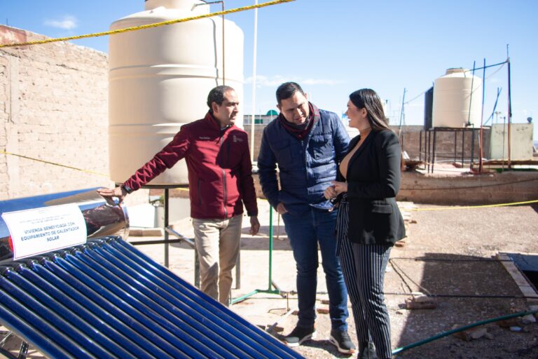 Entrega de boilers solares sigue con apoyo estatal