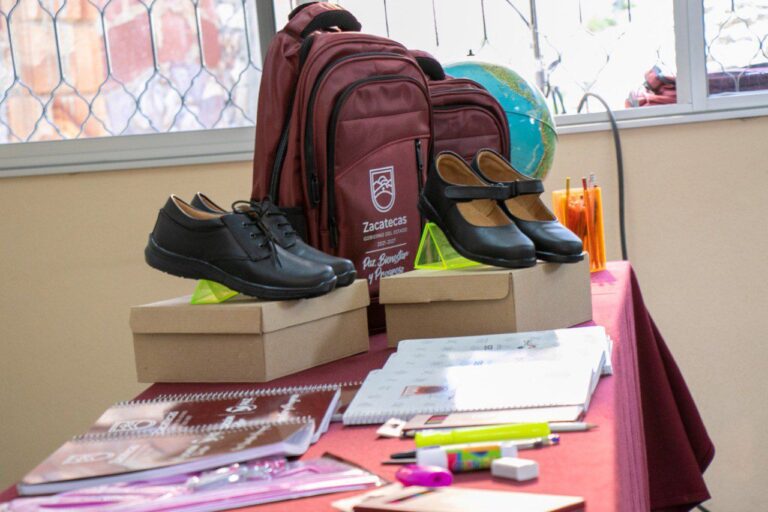 Repartirán 25 mil pares de zapatos en secundarias