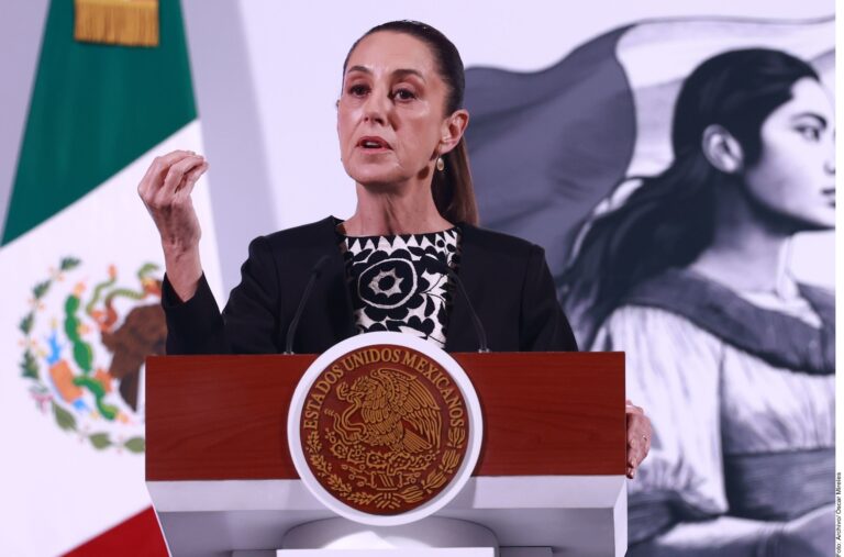 Impone EU aranceles del 25% a México, Sheinbaum pide mesa de trabajo