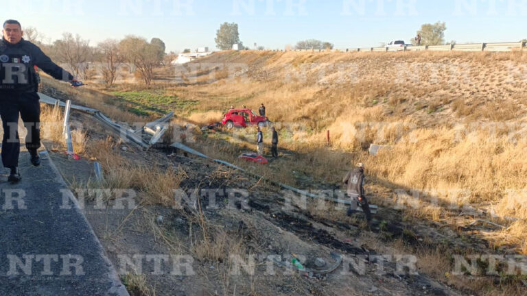Muere hombre en accidente automovilístico