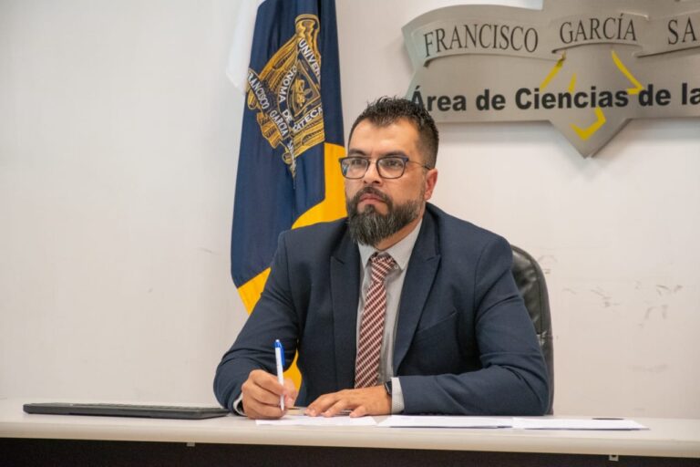 Plebiscito, no es una lucha de fuerzas: Flores