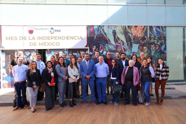 Recibe estado delegación de 14 empresas de EU