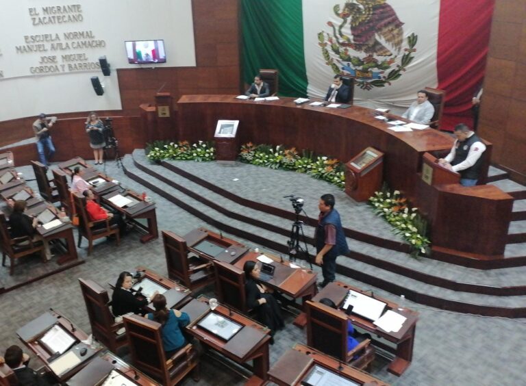 Hacen llamado para contrarrestar política de aranceles
