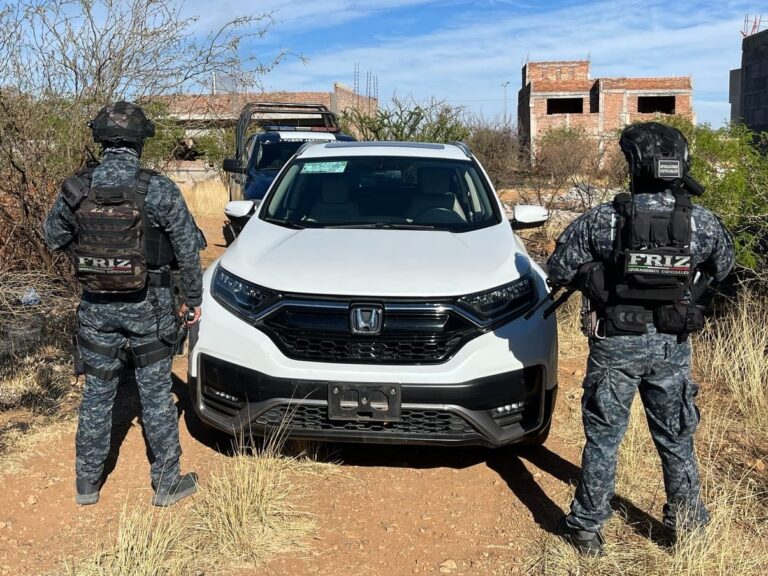 Asegura FRIZ camioneta robada en Fresnillo