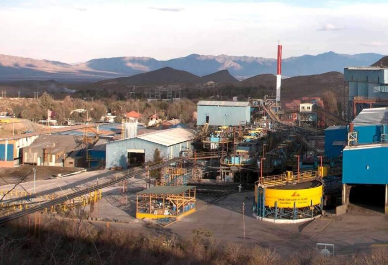Suspende actividades Minera Tayahua