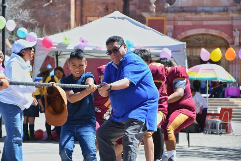 Conmemoran el Día de la Familia en Guadalupe