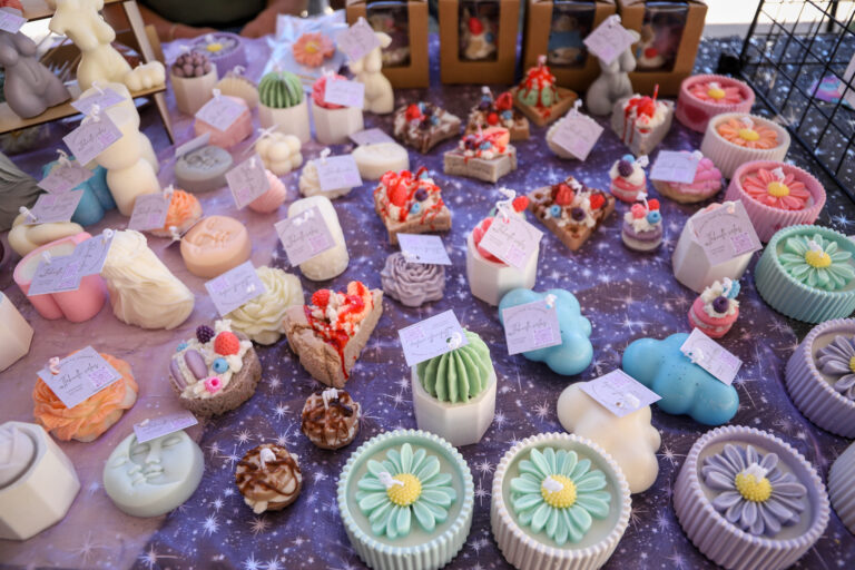 Impulsan a empresarias en Bazar Cultural de Mujeres