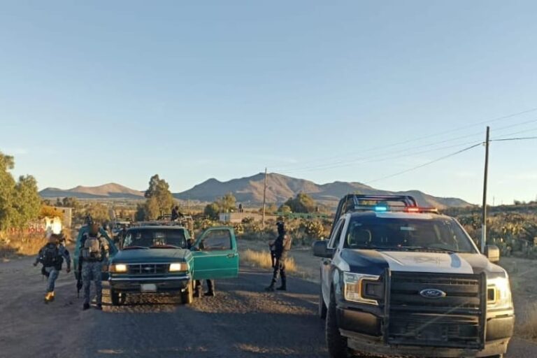 Localizan vehículos robados en Pinos y Fresnillo