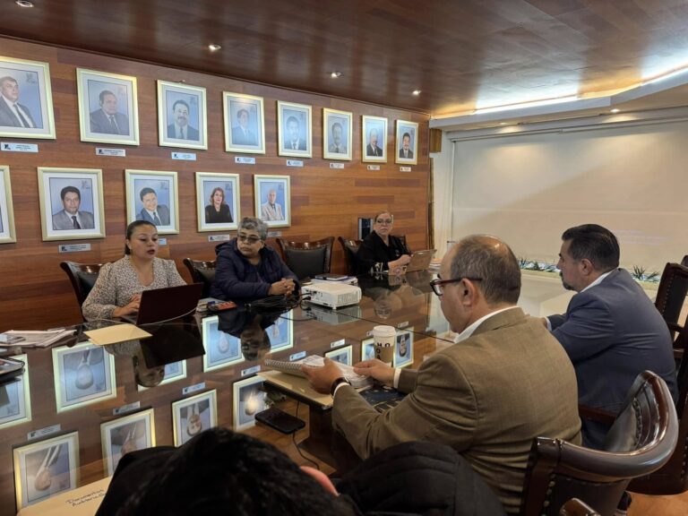 Retoman mesas de trabajo en la UAZ