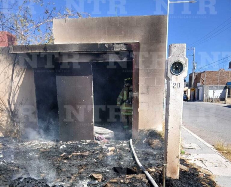 Se incendia casa abandonada en La Comarca