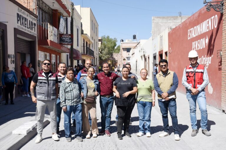 Supervisa Pepe Saldívar circuito de acceso para personas con discapacidad