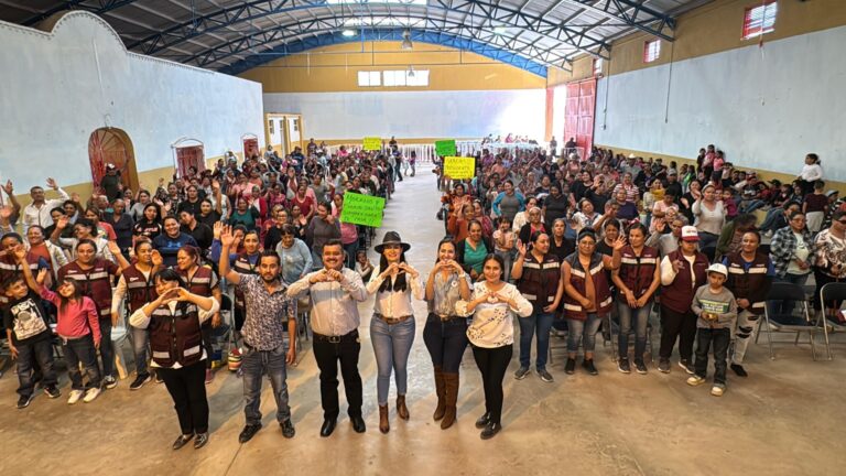 Realizan entrega del programa Corazón Contento en Juan Aldama