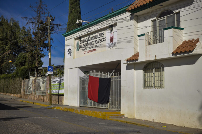 Avanza negociación de SEZ con Cobaez