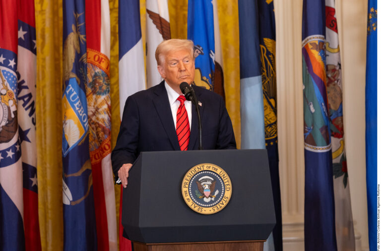 Busco fin a conflicto Israel-Irán, no alto al fuego: Trump