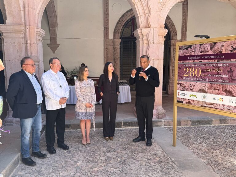 Participa Capstone Copper Cozamín en el aniversario de la fachada de Catedral