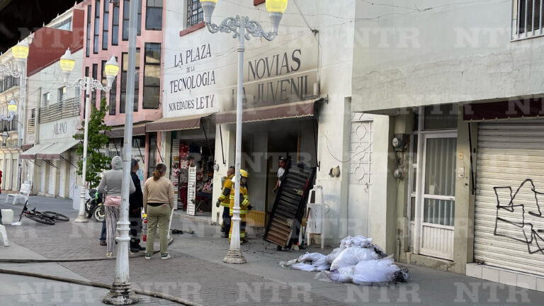 Se queman vestidos de novia por cortocircuito