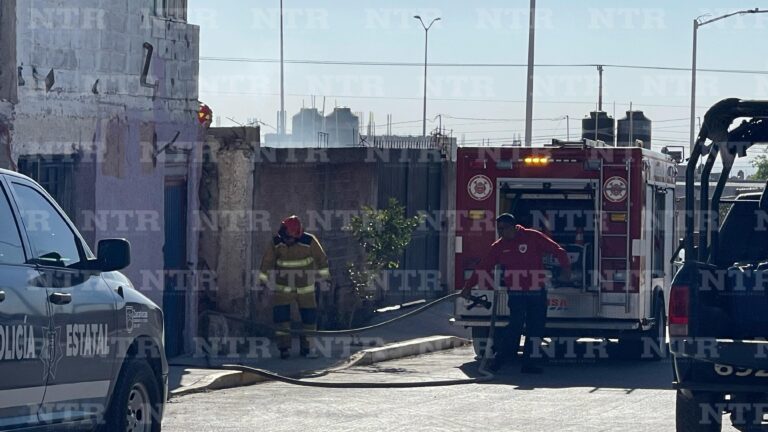 Se registra incendio en lote baldío; no hay lesionados