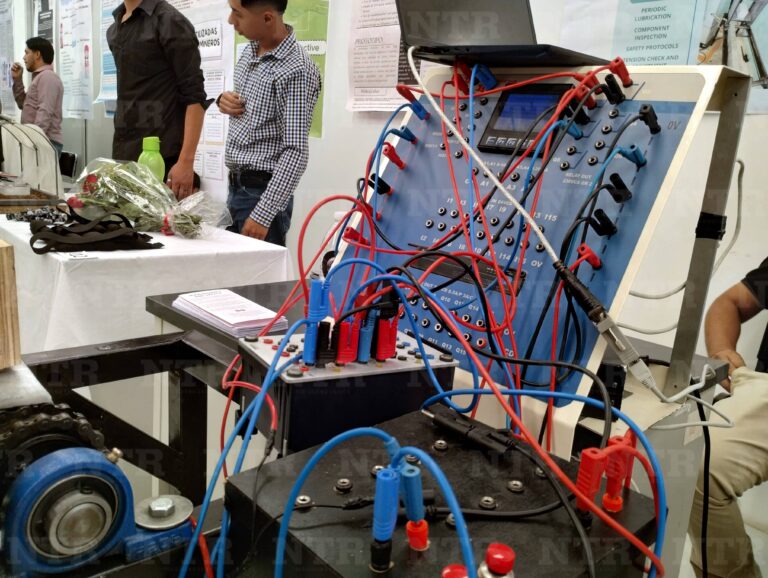 Presentan alumnos de la Utzac ‘proyectos de integración’