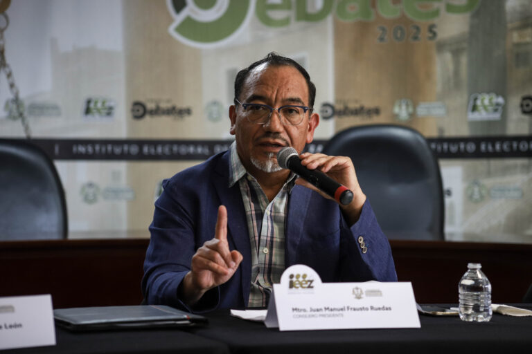 Cede IEEZ y ajusta elección