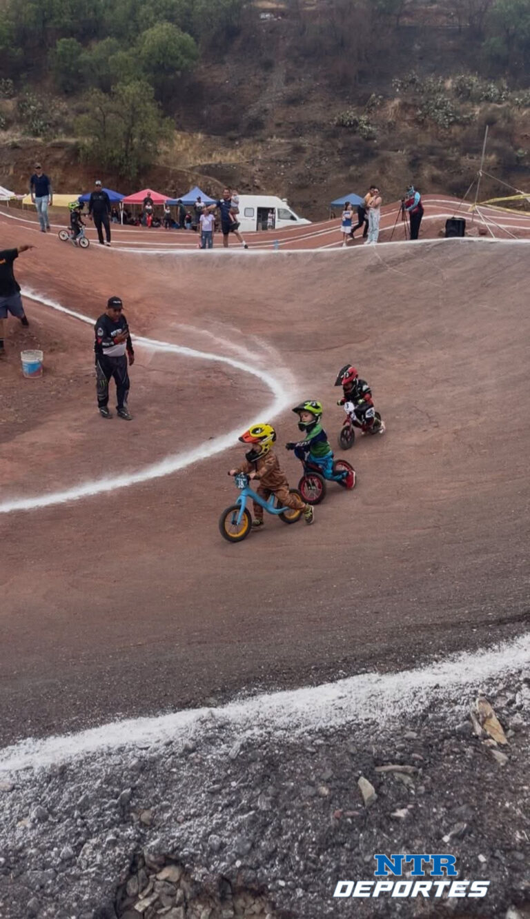 Corren cuarta fecha de BMX infantil