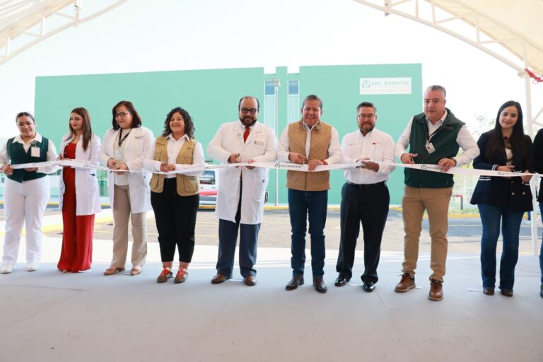 Inauguran Monreal Ávila y Sheinbaum Pardo centro de salud en Jerez