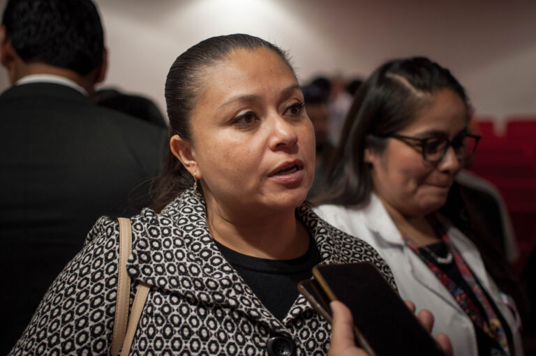 Judicializan carpeta contra candidata a rectora por administración fraudulenta