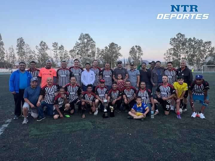 San Pedro, campeón de fútbol en Jerez