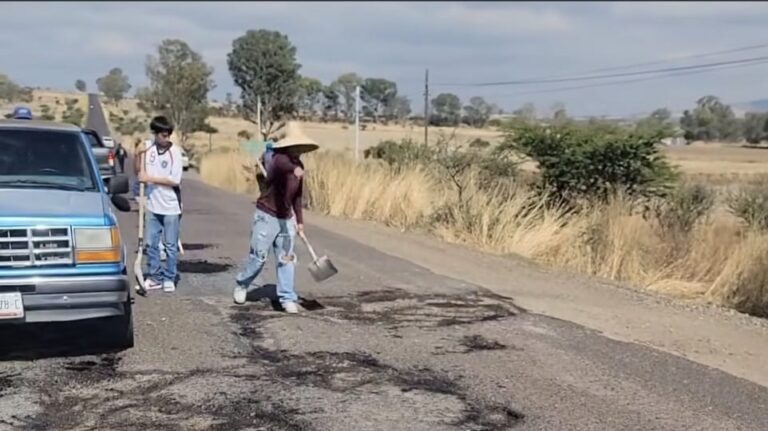 Bachean entronque de Chimaliquín-Apulco