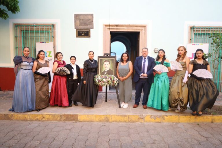 Inician los Juegos Florales 2025
