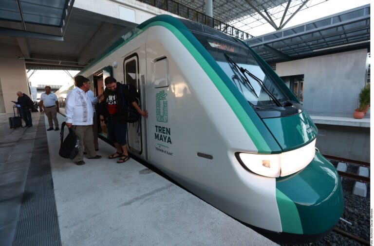 Subsidian Tren Maya en… ¡10 mil 700%!