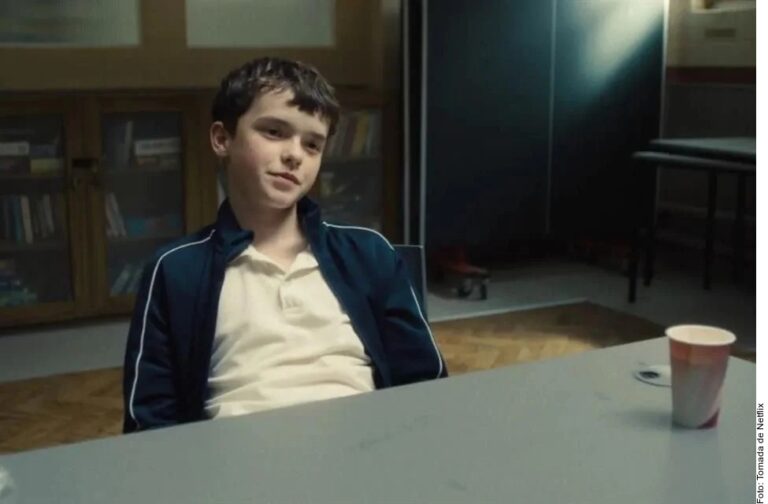 Arrasa «Adolescencia» en los Premios Gotham