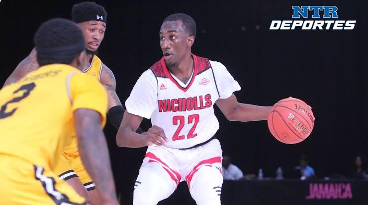 Dexter Mcclanaham llega a Mineros
