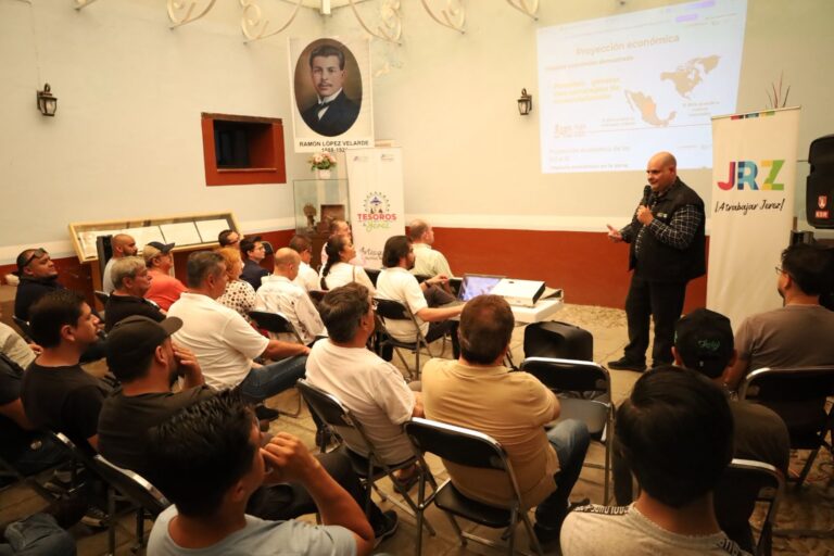 Capacitan a maestros joyeros de Jerez